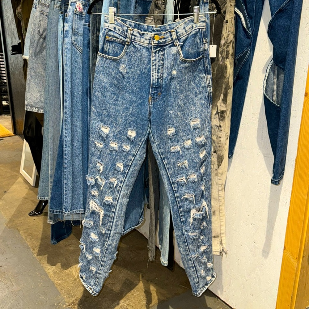 Vintage 80s/90s The Fashion Academy Super Distressed Front/Back High Waist Jeans